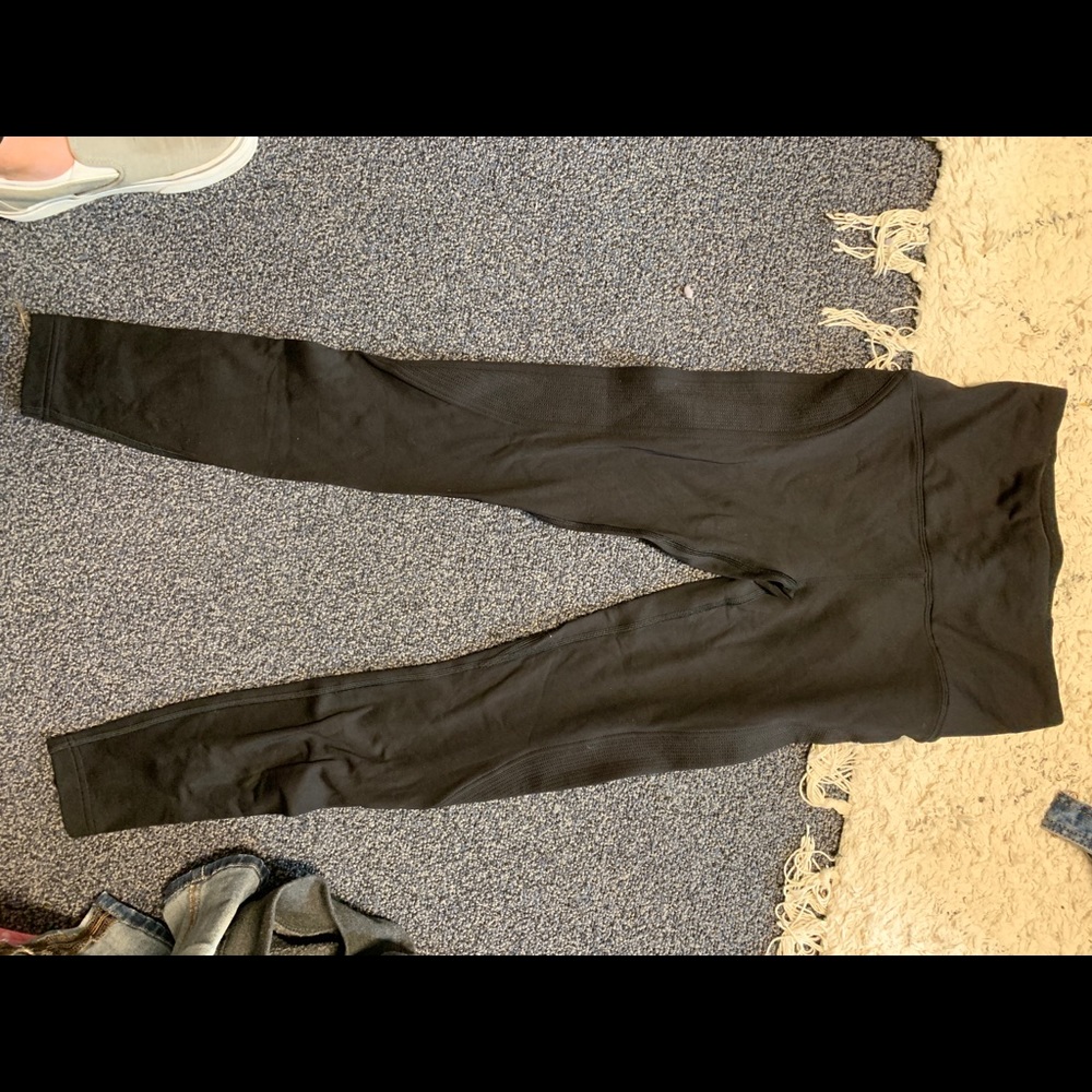 Lululemon Fleece Lined Leggings Size 6 NEVER WORN